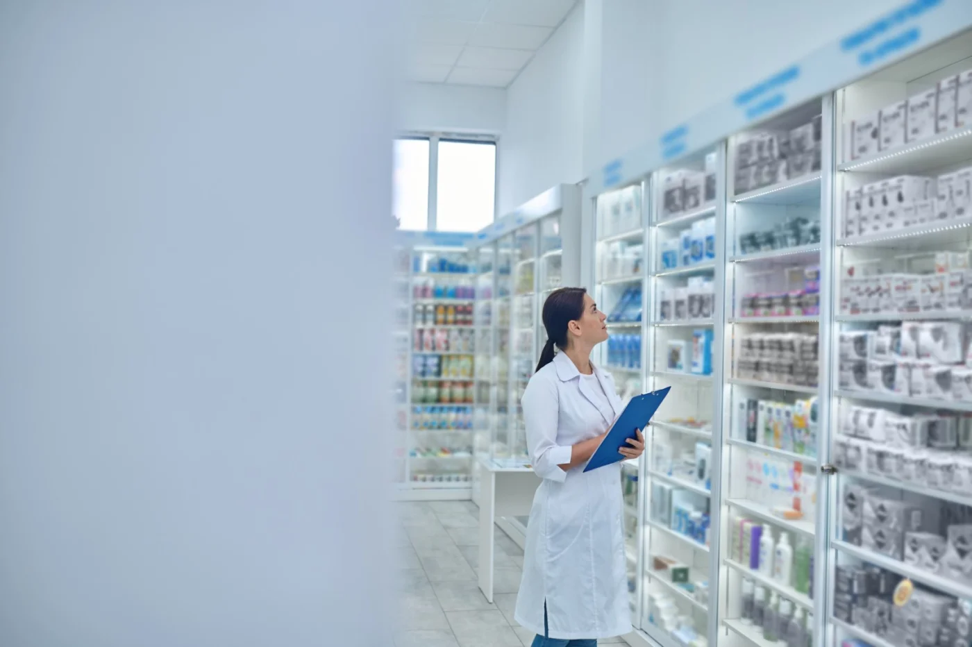 Csomagolás: Combigan 2 mg/ml + 5 mg/ml oldatos szemcsepp